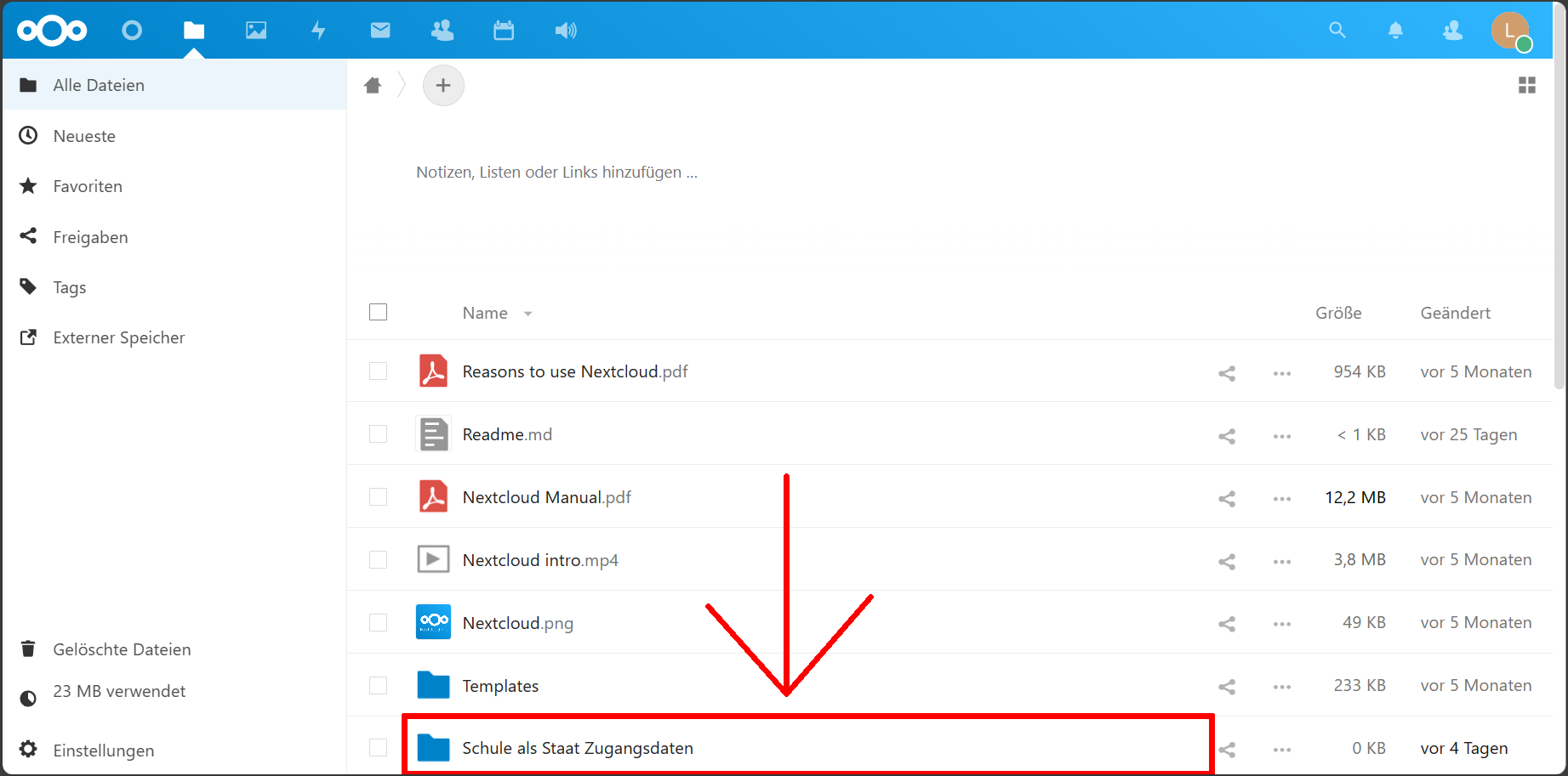 Die Nextcloud Dateien Liste, auf welcher der 'Schule als Staat Zugangsdaten' Ordner markiert ist